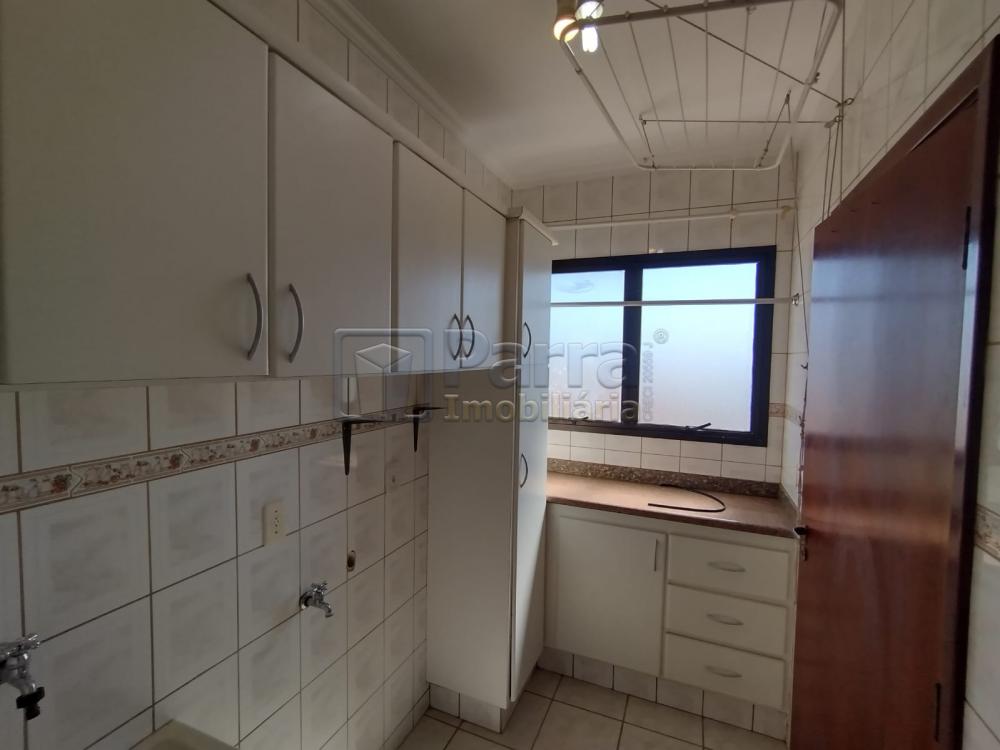 Alugar Apartamento / Padrão em Franca R$ 1.400,00 - Foto 8