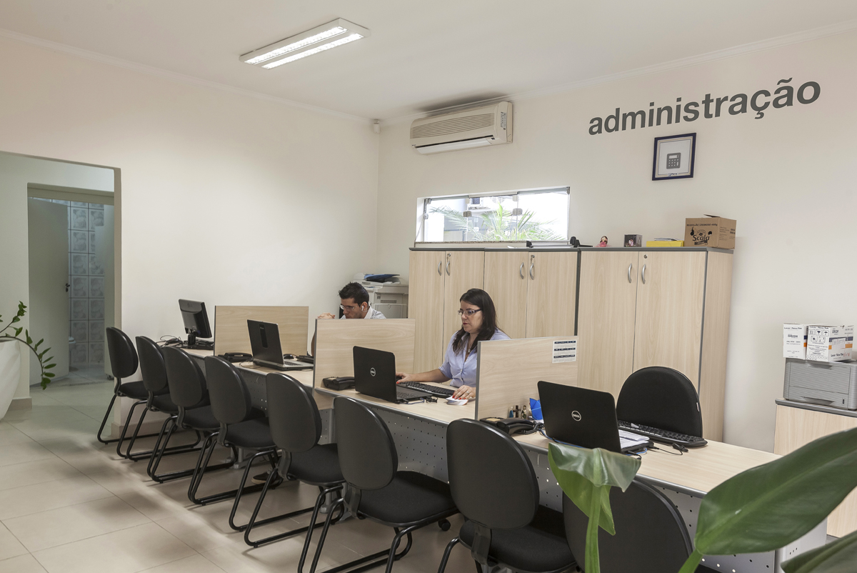 Parra Imobili&aacute;ria Franca/SP