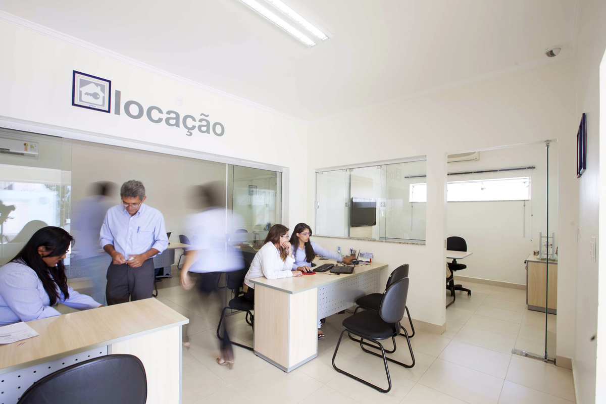 Parra Imobili&aacute;ria Franca/SP